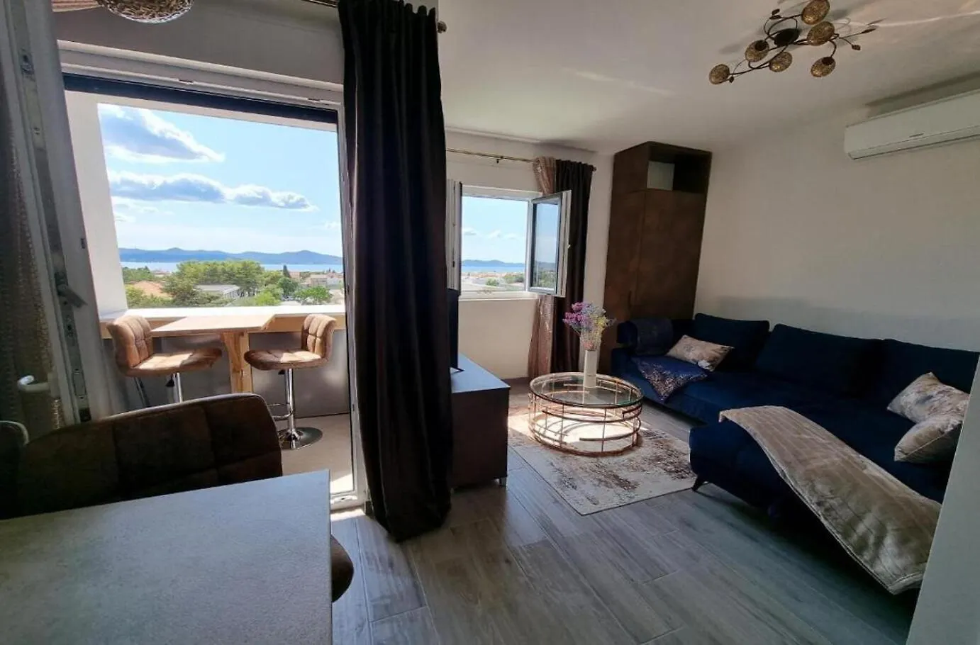 Apartment Isa - Modern View Zadar